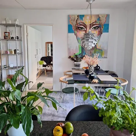 Super Nice Modern Room
